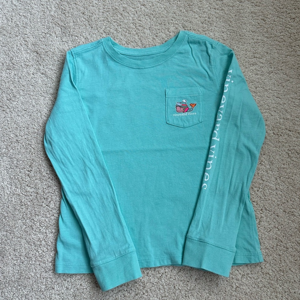 Girls size XS (5-6) Vineyard Vines blue long sleeve t-shirt.